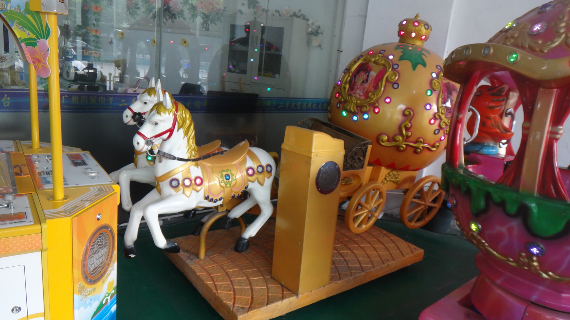尚派工廠(chǎng)展廳之一實(shí)拍（廠(chǎng)家源頭您的理想采購平臺）